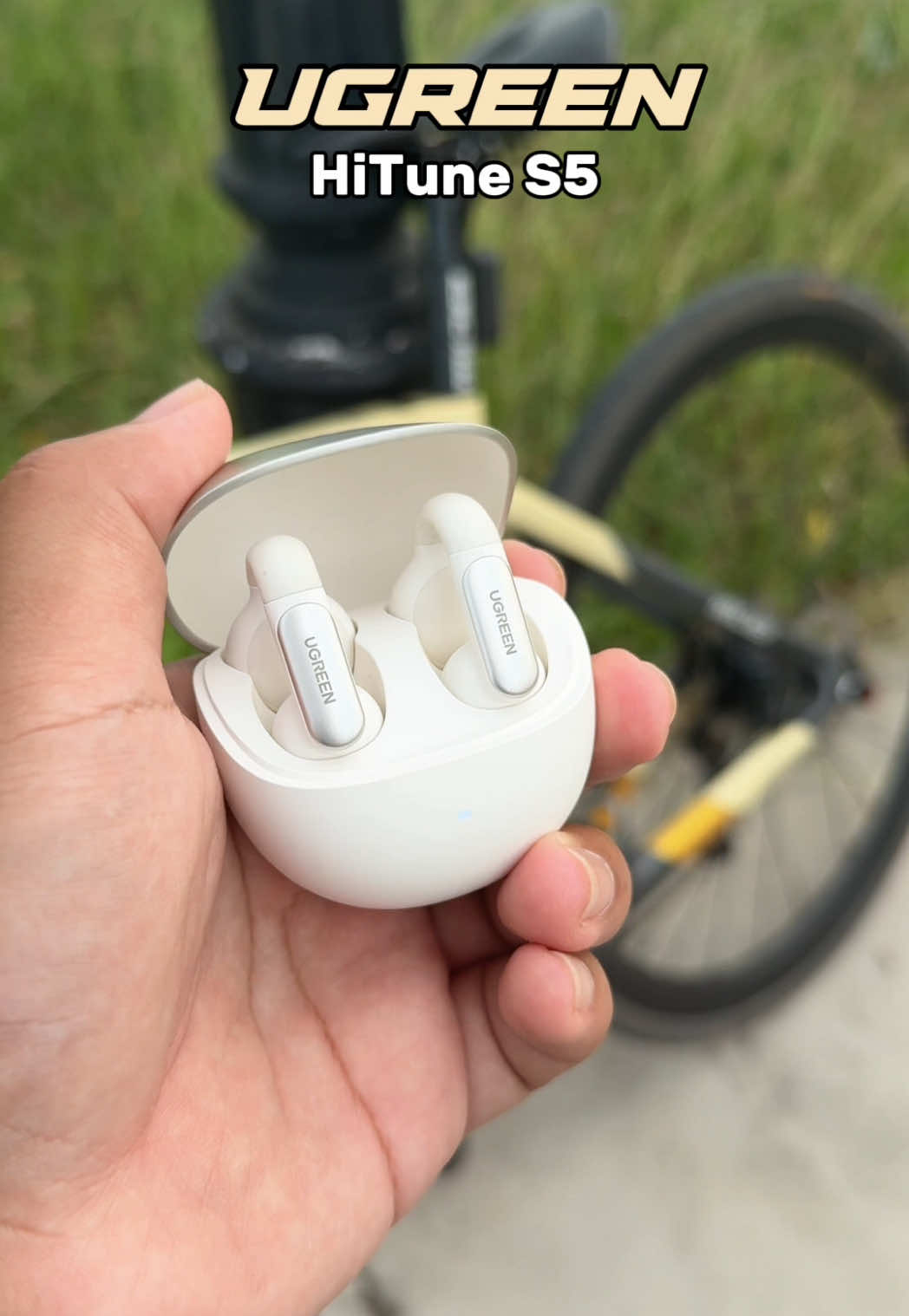 Replying to @Lou The best Open Ear Clip Earphones from Ugeeen #ugreen #ugreenearphones #ugreenhitunes5 #ugreenhitunes3 #ugreenopenear #ugreenearclip #earclipearbuds #earclipearphones #mursean #siklista #siklistangtiktoker #runner #runtokph #runningph #outdoorearphones @UgreenOfficialShop 