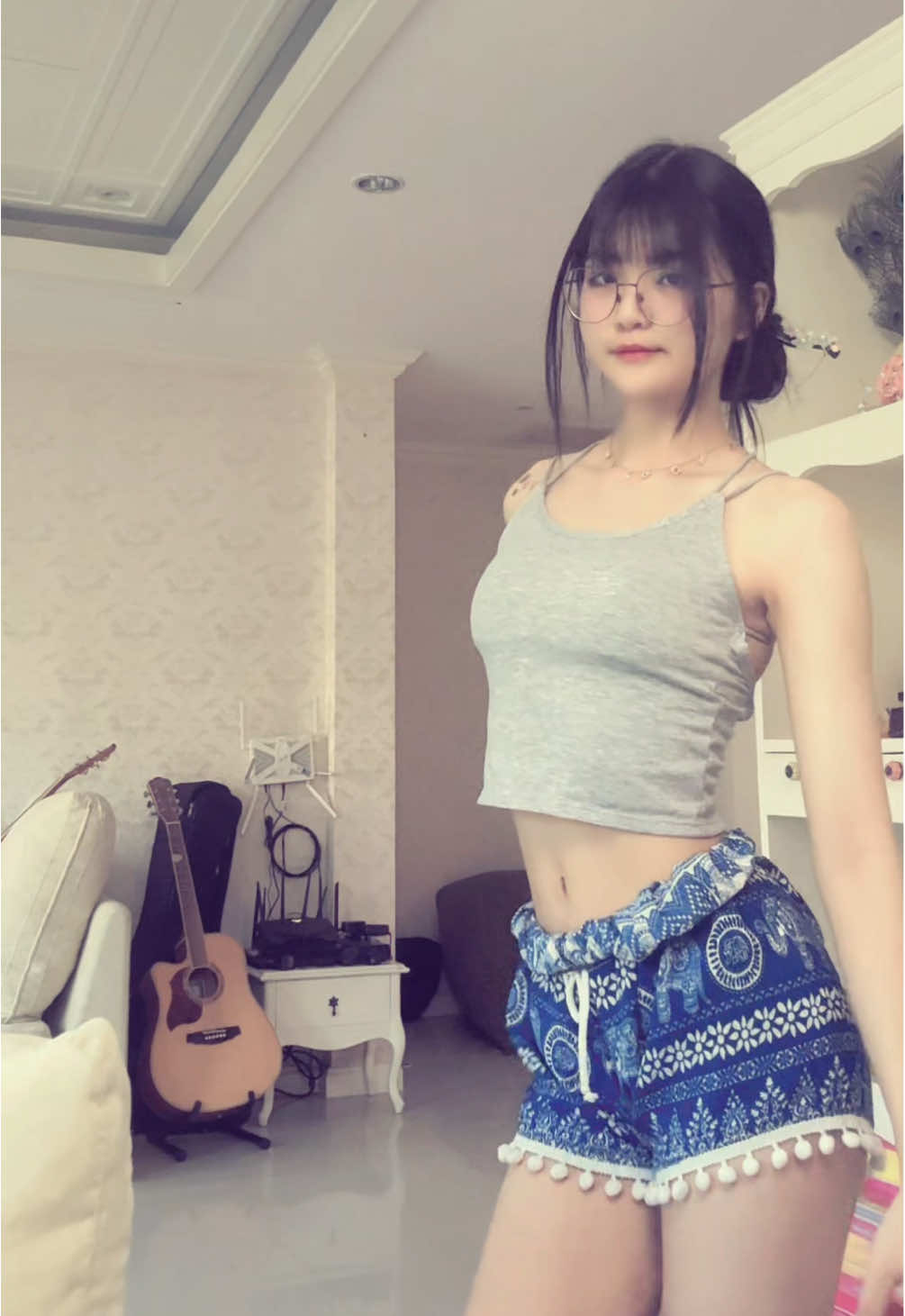 baby tee🍼 #fakebody 