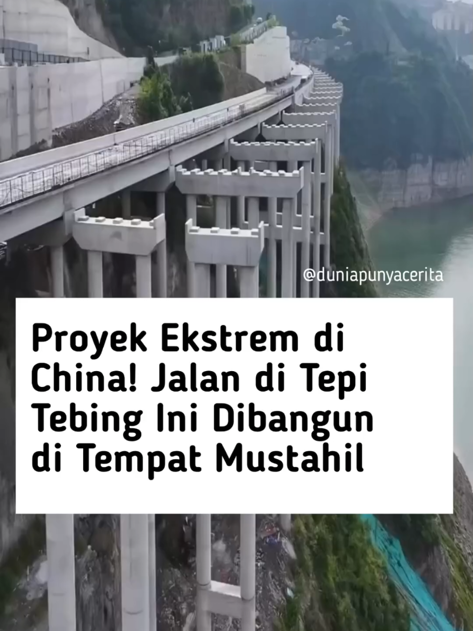 Proyek infrastruktur ekstrem di China! Jalan ini dibangun di tepi tebing curam, ditopang oleh pilar-pilar raksasa yang menjulang di atas jurang. Bukan tanpa alasan, jalan ini dibuat untuk menghubungkan daerah pegunungan yang sulit dijangkau. Dengan teknologi canggih dan desain yang ekstrem, China berhasil membangun jalan di tempat yang hampir mustahil. Gimana menurut kalian?