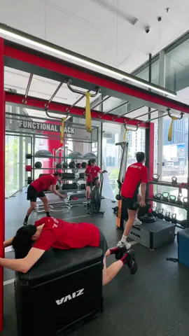 Our favorite kind of workout 💪🏼🏋🏻‍♀️  #pleumjit #พสที่แปลว่าพี่เสือ #ปลื้มจิตร์ #volleyballplayer #fypシ゚viral🖤tiktok #เทรนด์วันนี้ #Lifestyle #supremevc #tiktoktrend #สุพรีมทิพยชลบุรีอีเทค #สุพรีมเป็นทีมตลก #workout #ฉันเหนื่อยมากนะ 