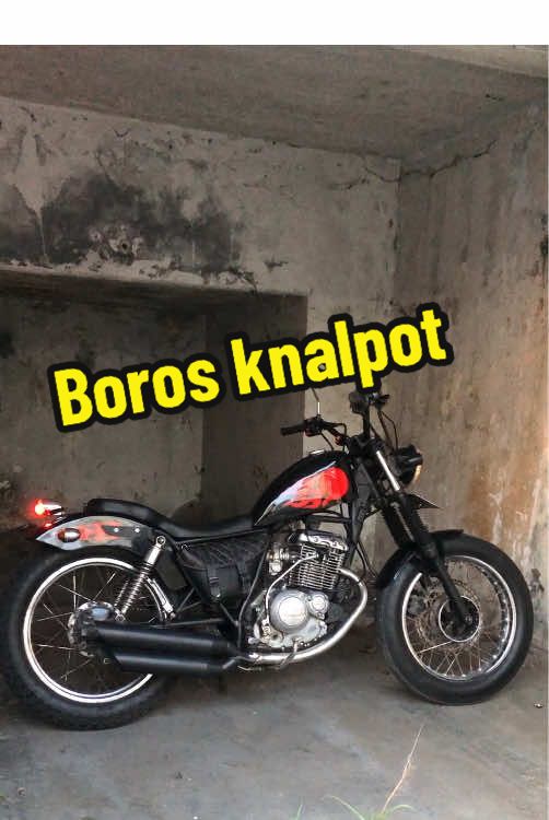 Membalas @Carl In The sky boros knalpot 😀😀 #bobber #bobberstyle #custommotorcycle #caferacer #bratcafe #chopper #thunder125 #suzukithunder #harleydavidson #hampirdavidson 