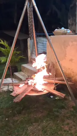 que tal acompanhar a preparação do nosso jantar aqui no sítio. 