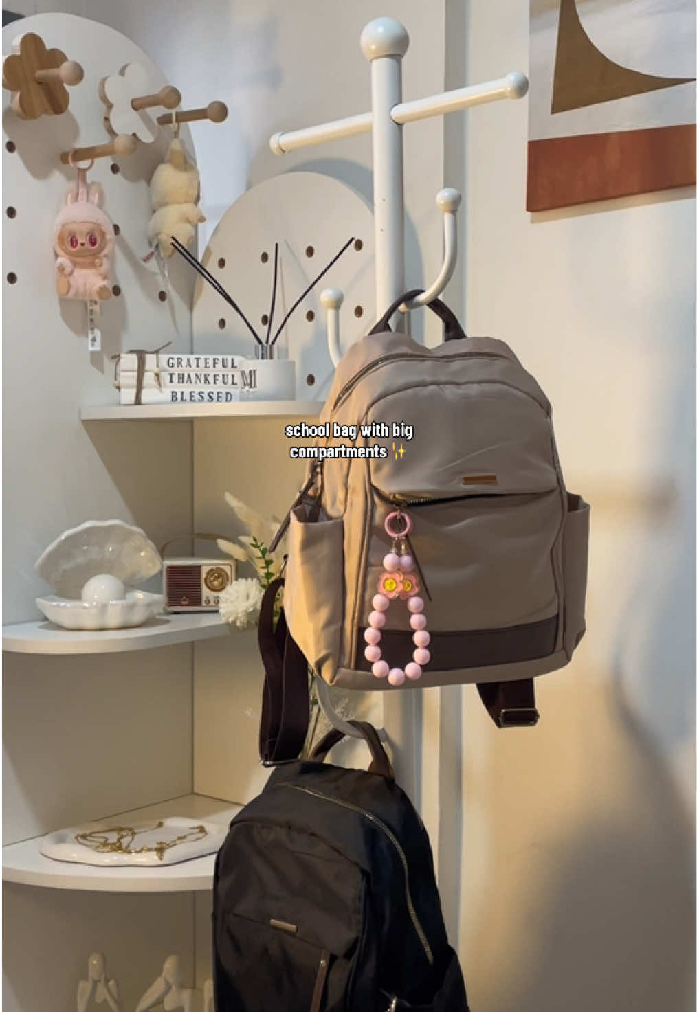 you'll never go wrong with this bag :> #backpack #bagpack #schoolbag #bagforwomen 