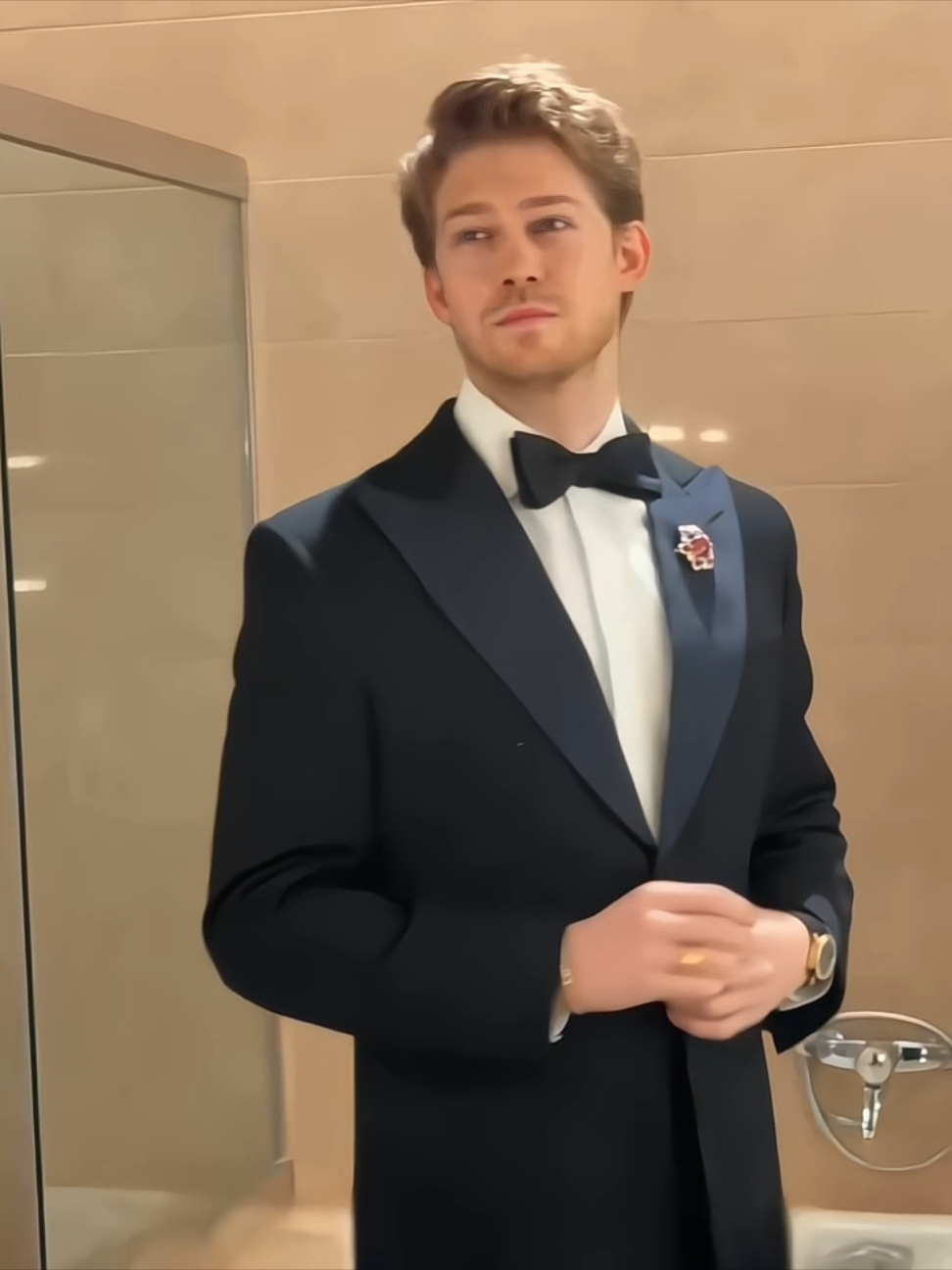 🫠🫠🫠 #joealwyn #joealwynedit #oscar2025 #thebrutalist #london 
