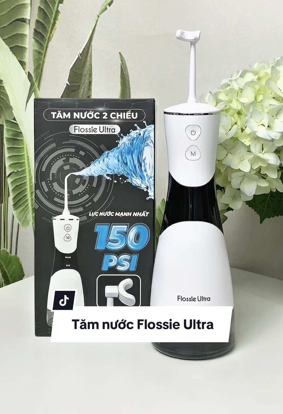 Tăm nước Flossie Ultra, nếu mà dùng tăm nước b.ị T.ụ.t n.ư.ớ.u, thì mọi người dùng thử cái tăm nước Flossie Ultra này đi nha, góc phun 90* độ chuẩn nha sĩ khuyên dùng, đầu chữ u nhỏ gọn xoay 360* dễ dàng làm sạch mảng bảm và thức ăn thừa, màn hình led hiển thị 5 chế độ. Chân ái của tui đó nha #trangtienich1 #tamnuocflossieultra #tamnuochaichieu #tamnuoc #tamnuocflossie 