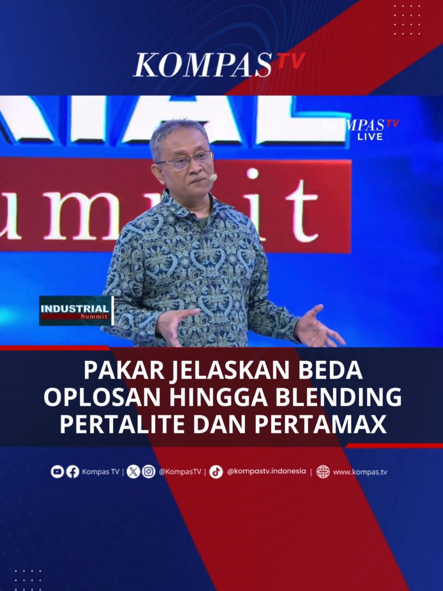 Pakar Konversi Energi ITB, Tri Yuswidjajanto Zaenuri menjelaskan perbedaan oplosan hingga blending bahan bakar minyak atau BBM yang tengah ramai diperbincangkan publik belakangan ini.  Lebih lanjut, Tri mengatakan jika pengoplosan terjadi selama 5 tahun maka masyarakat dapat mengenali warna hingga merasakan pengaruhnya terhadap mesin kendaraan. #TikTokBerita Selengkapnya simak video berikut ini dan dapatkan berbagai informasi terbaru lainnya hanya di www.kompas.tv atau Youtube KompasTV