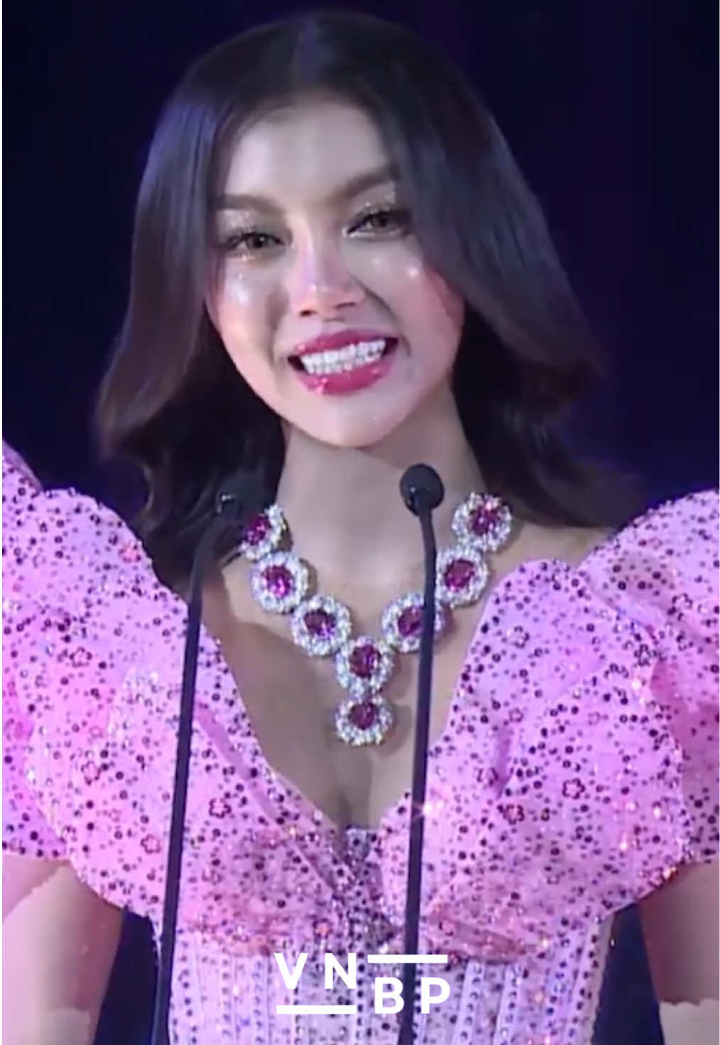 Thea Su Nyain xuất hiện cực xinh đẹp tại đêm Chung kết Miss World Myanmar 2025 #theasunyein #missworldmyanmar #missworldmyanmar2025 #missworld #lollipop_VNteam #vnbeautypageant 