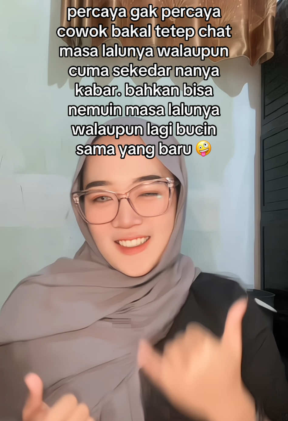 percaya gak percaya cowok bakal tetep chat masa lalunya walaupun cuma sekedar nanya kabar. bahkan bisa nemuin masa lalunya walaupun lagi bucin sama yang baru 🤪 #masalalu #selingkuh #katakata #sindiran #sindirankeras #sindiranhalus #nyindir 