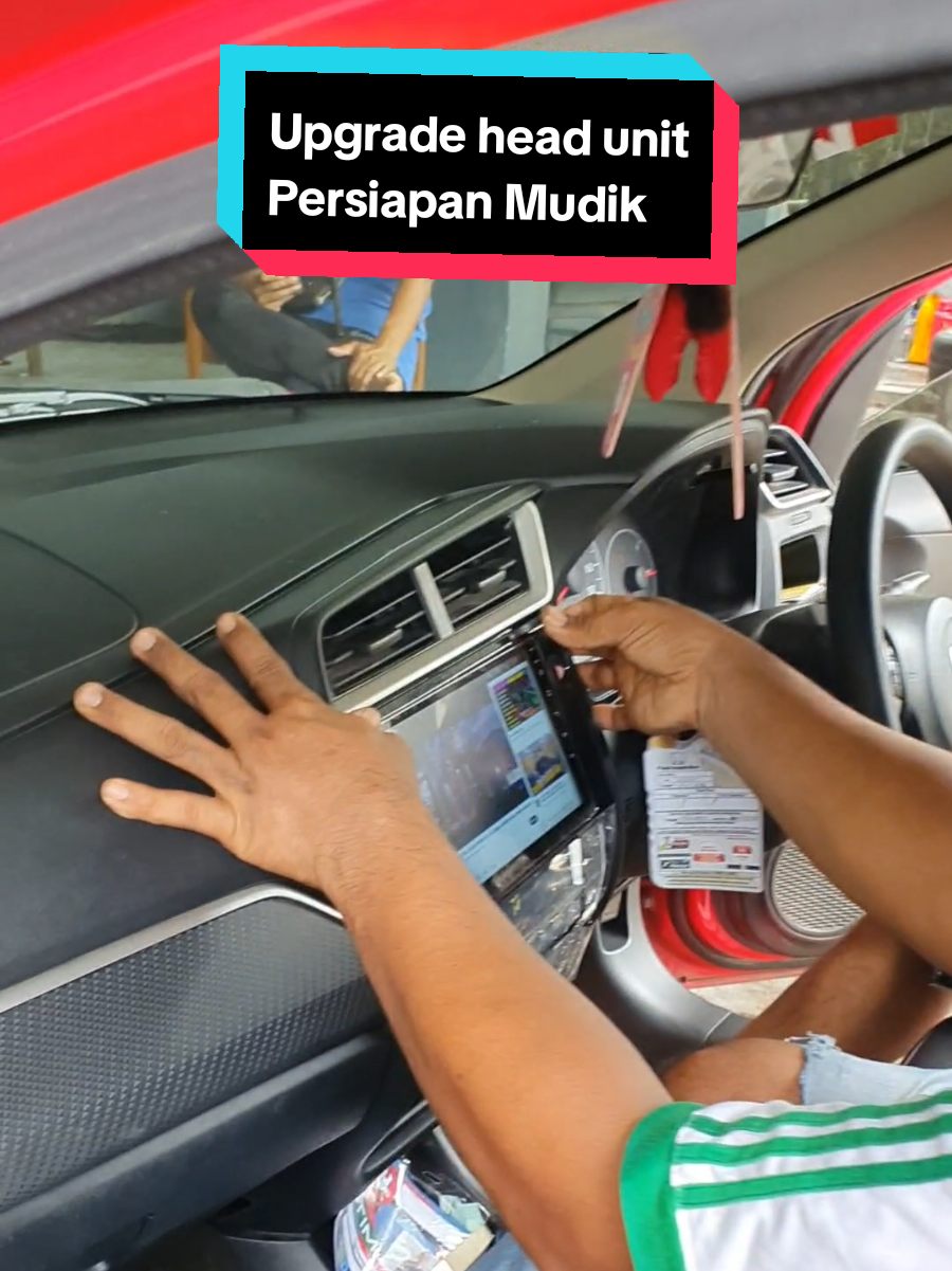 Mudik jadi makin Asyik. upgrade head Unit di brio, avanza innova #headunitandroid #headunit #audiomobil 