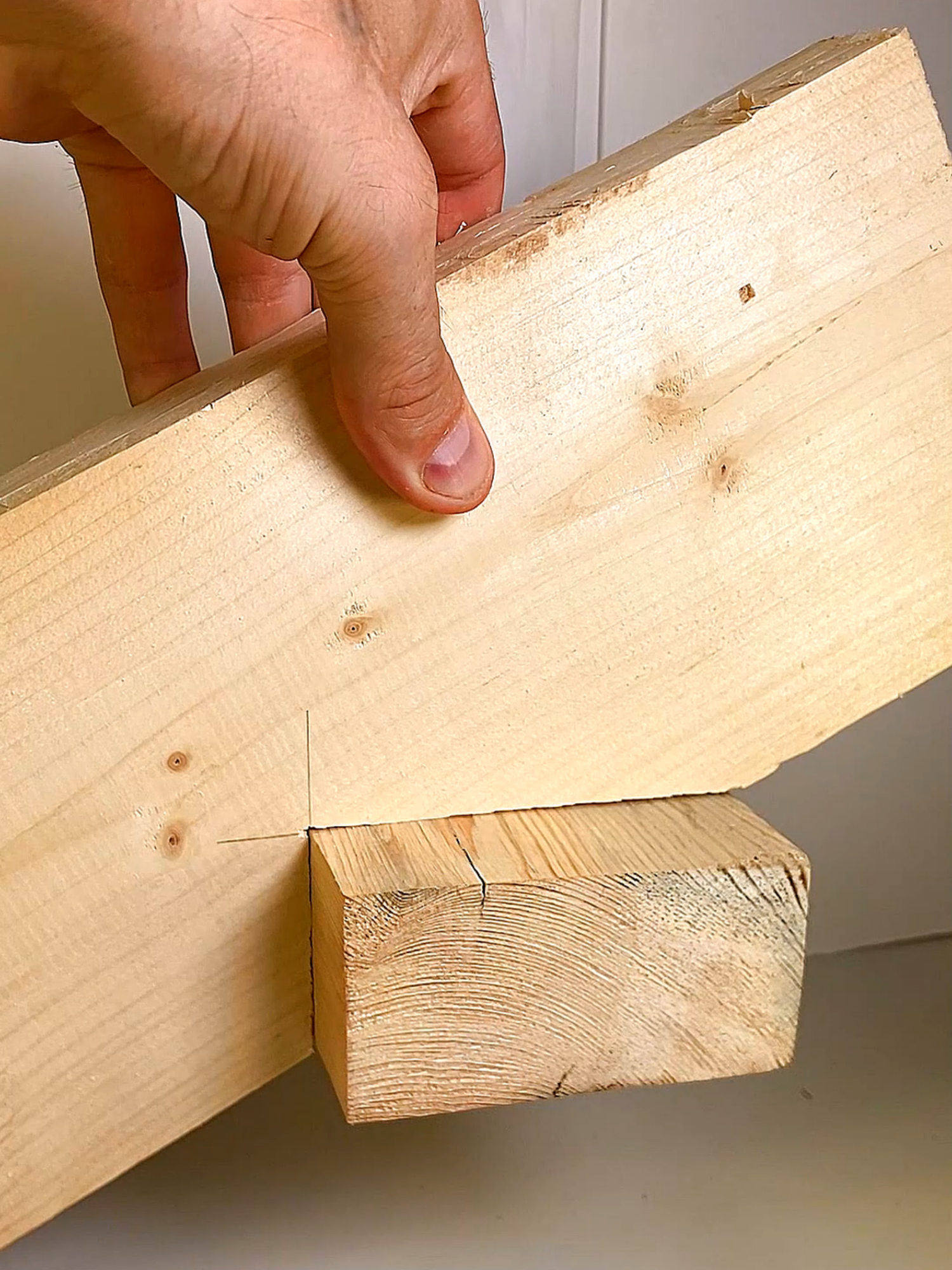 The old carpenter shared this secret!! #woodworkinglove #genius #livechack