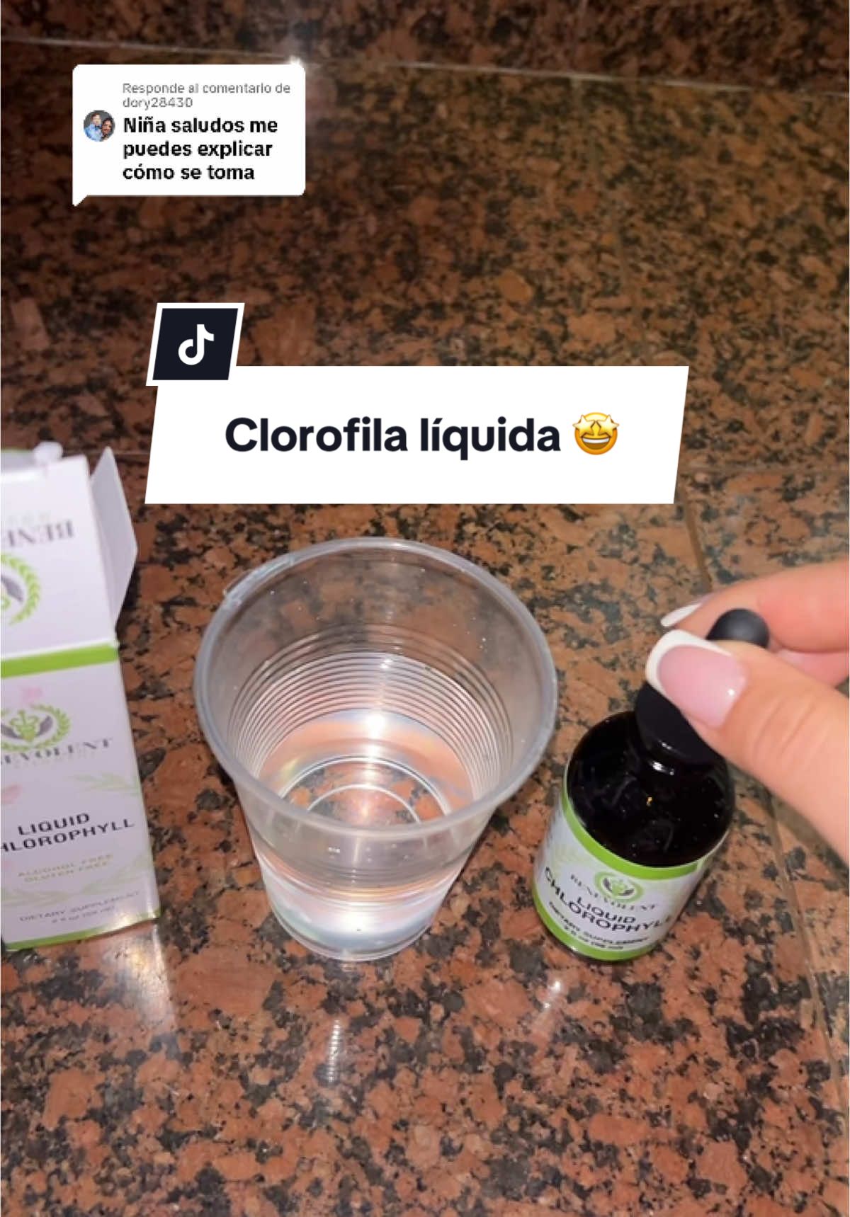 Respuesta a @dory28430 Se toman 15 gotas diarias en 8 onzas de agua ya sea en ayunas o en las tardes después de la última comida, tiene muchísimos beneficios para tu salud  #women #men #chlorophyll #liquidchlorophyll #liquidchlorophyllbenefits #clorofilaliquida #healthcare 
