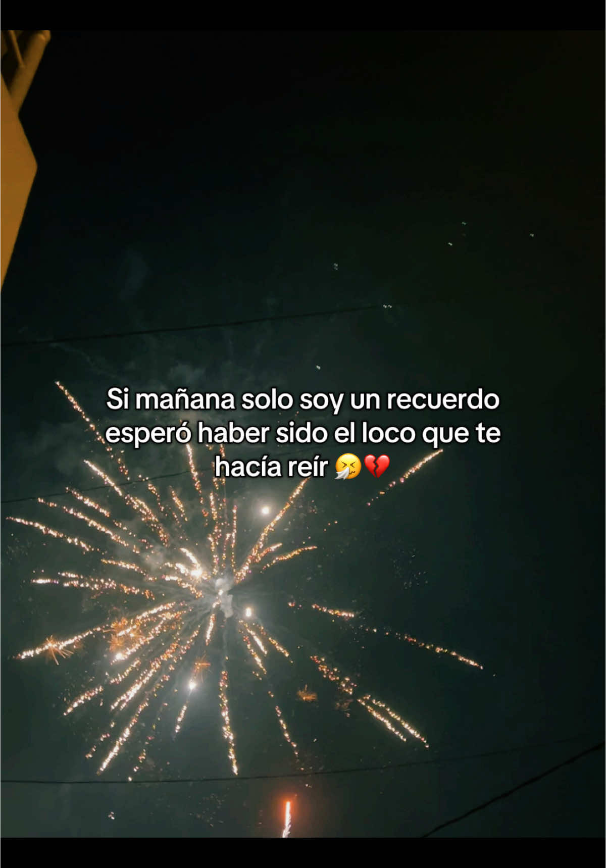 El loco que te hacía reír. 💔 #recuerdos #sadstory #fyp #viralvideos #chacalon #chacalonjr #chacalonjr🎶🎶🎶🍺 #chacalonjrylanuevacrema #lanuevacrema #limaperu🇵🇪 #conosur #chicha #chichaperuana #cumbiaperuana #paraquesufras #chicheros_de_corazón #chicheros_de_corazón👑😎🎶🎶 #chicheroneto🎶🍻🔥💣💯 #chacalonjr🎶🎶🎶🍺 #chacalonerosypunto #cumbiaperuana #Cumbia #dedicar #paratii 