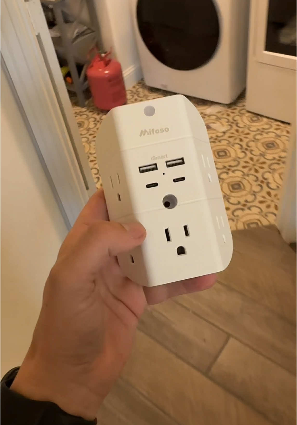 This is the #mifasooutletextender you can get now! Easily upgrade out outlet! #morekahlaDeals #moreKahlatalk #morekahlatech 