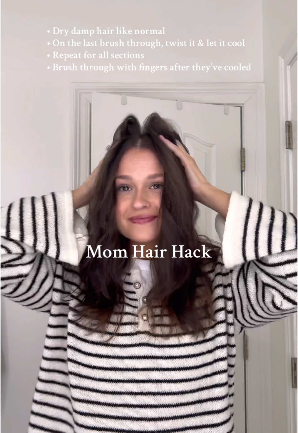 Effortless curls in 5 minutes 🤗 my favorite new mom hack!