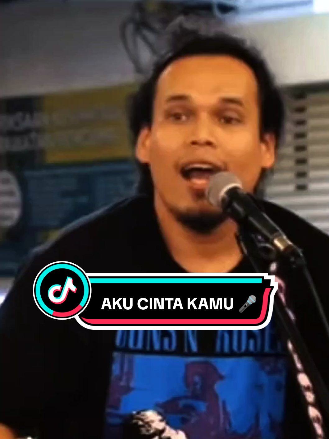 BOB SENTUHAN - AKU CINTA KAMU 🎤  #bobsentuhan #akucintakamu #lypsync #fyp #liriklagu #lirikvideo 