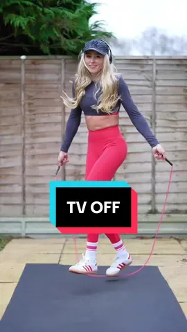 Replying to @m6255229 on the beat 💃🏼 ROPE: using my pvc rope (link in bio) LEARN: I teach everything on @Fancy Feats Jump Rope App  #jumprope #skipping #kendricklamar #tricks
