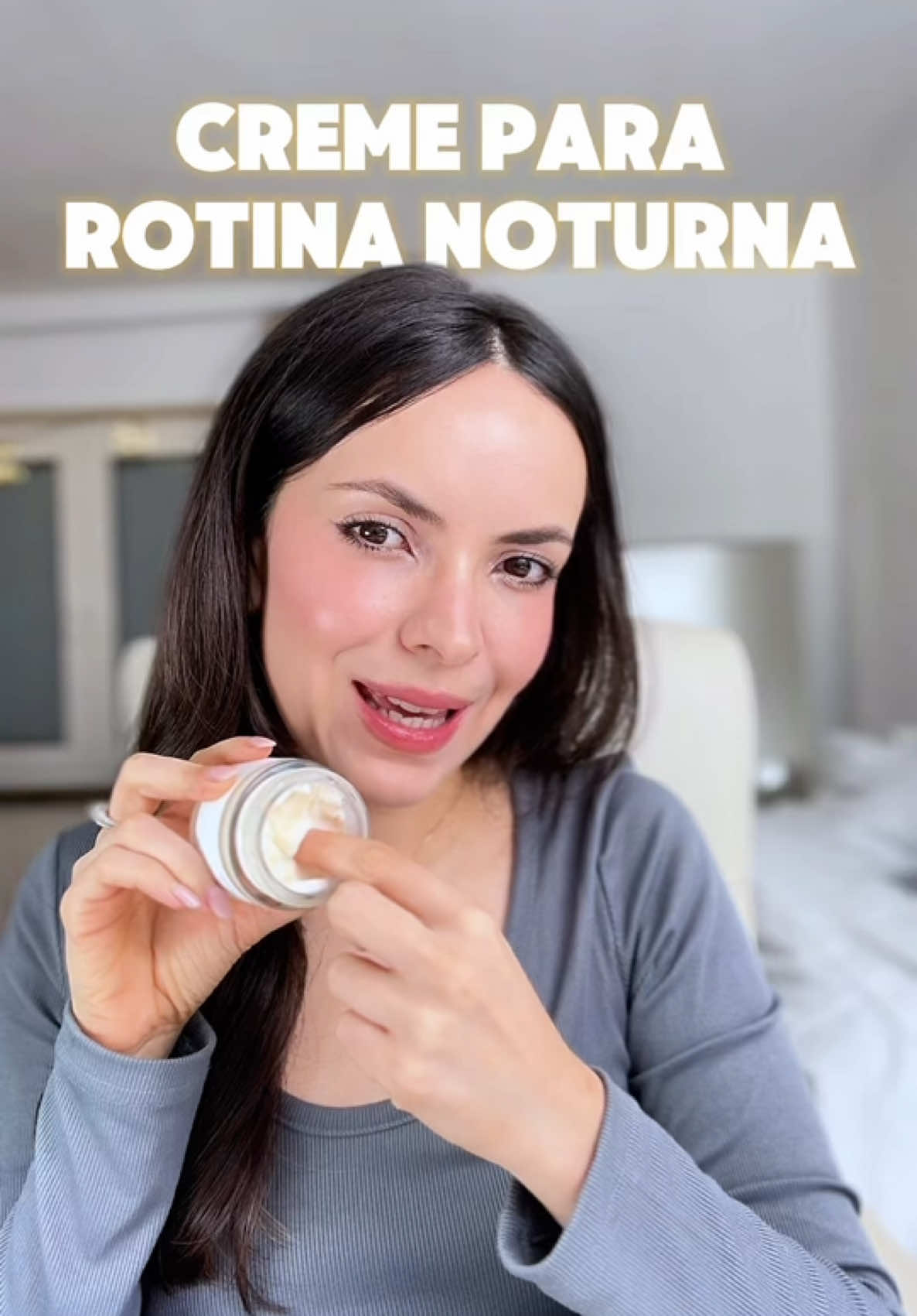 Você dorme com a pele assim? Hidratação noturna precisa ser bem intensiva para ter os benefícios que o creme oferece! Essa hidratante da @mixsoon_official é perfeito para hidratação intensiva e eu amo usar na minha rotina noturna * publi #oliveyoungglobal #mixsoon #kbeauty #beleza #skincare #koreanskincare #produtoscoreanos 