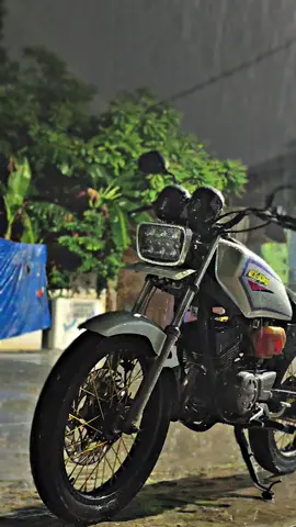Malam Sebelum Bekasi Kebanjiran⛈️ #ramadhan2025🕌☪️#banjirbekasi #Rxkingsilver #yrki_indonesia_rajajalanan135 #rxking135cc #fypage #fyppppppppppppppppppppppp#pakgurustyle 