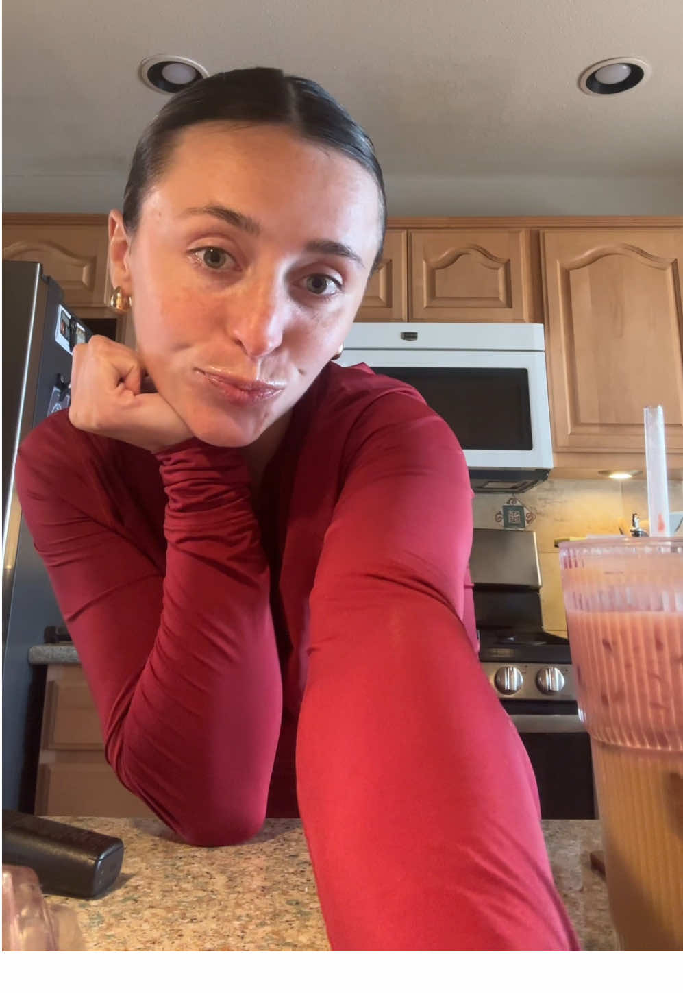 Me attempting to make a fun coffee w limited ingredients ✨ also Moon growling at the end hahah 