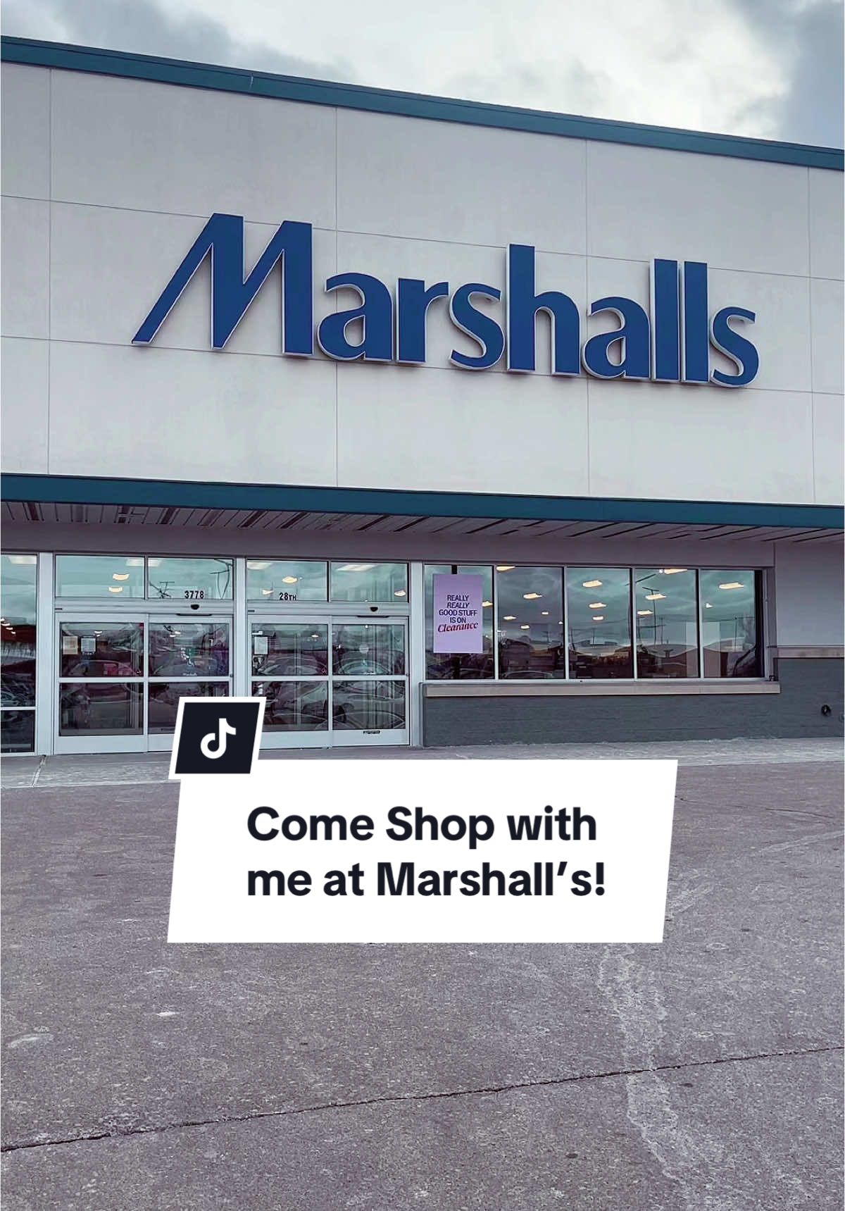 Shop with me! @Marshalls #marshalls #marshallsfinds #marshallshaul #marshallsshopping #shopping #shopwithme #swm #comeshopwithme #makeup #skincare #haircare #filming #contentcreator #microinfluencer #michigan #marshallstiktok #for #foryourpage #fyp 