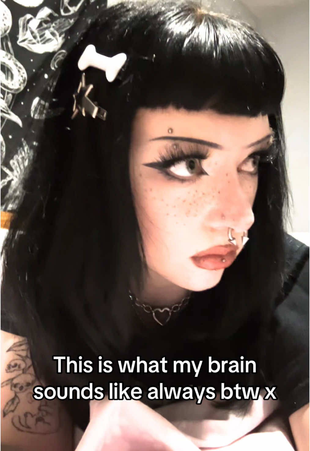 Even when people call me pretty this is still how I feel in the back of my head and it sucks #altgirl #fy #relatable 