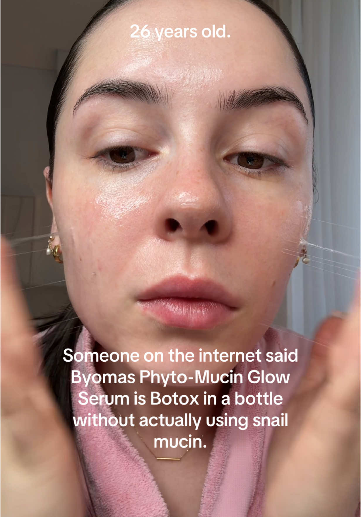 Someone on the internet said Byomas Phyto-Mucin Glow Serum is Botox in a bottle without actually using snail mucin.