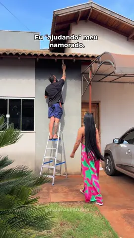 Minha ajuda 😂 . . . . . . #meme #humor #casal #casalengraçado