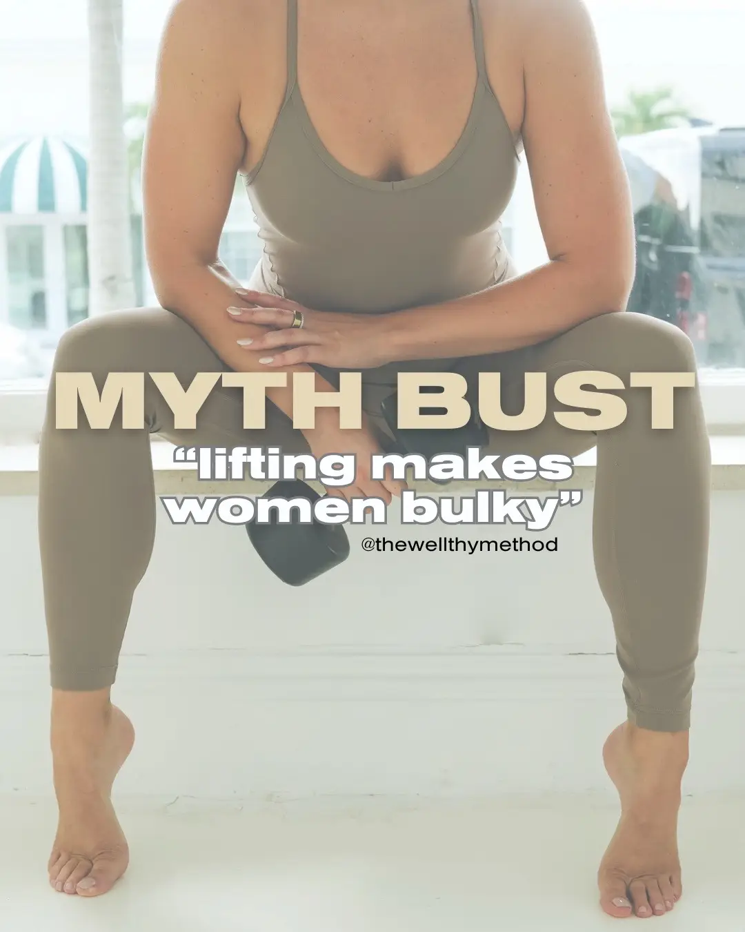 Here’s a little truth - Strength training is the number one way to get toned, burn fat, and build a strong, healthy body without adding bulk! Women’s bodies are hormonally different from men’s, so lifting won’t result in a bodybuilder physique unless you’re really training hard and eating to achieve for that goal (aka a lot more)!! Tag a friend who needs to hear this 👏🏼 #wellthytips #strengthtraining #StrengthTrainingForWomen #FitnessFacts