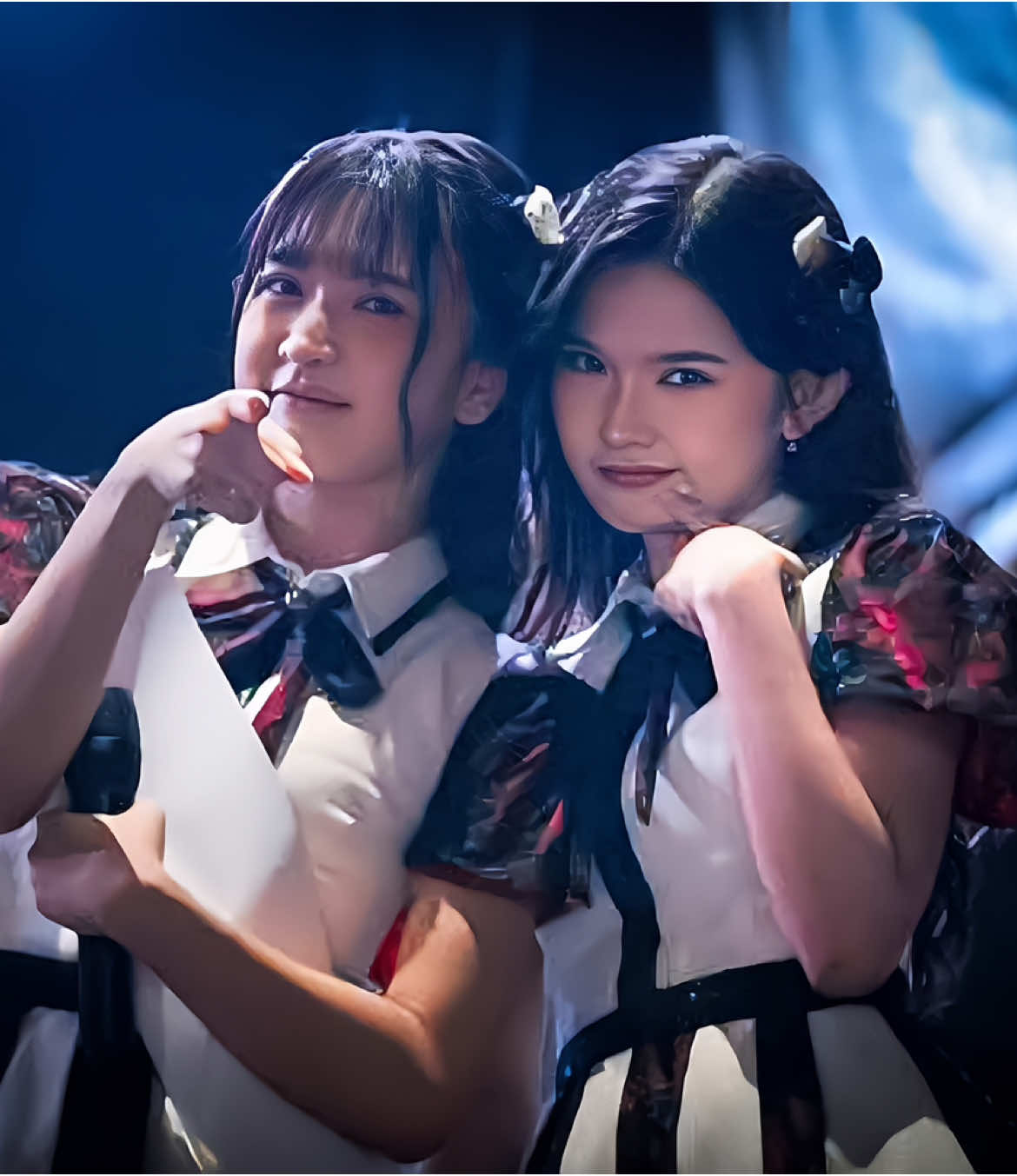 Rill geyyzz ondah yg asli yg ada kagitanya (walaupun diwakilin ama fanbasenya) wkwkkwkw🤣 @Indah Cahya Nabilla @oniel🤓 @Gits  #indah #indahcahyanabila #indahjkt48 #oniel #corneliavanisa #onieljkt48 #gita #gitasekarandarini #gitajkt48 #ondah #ondahjkt48 #ondahfamily #jkt #fjkt #jkt48 #fjkt48 #jkt48newera #fjkt48newera #60fps #sirkel60fps #sirkel48 #xyzbca #fyp 