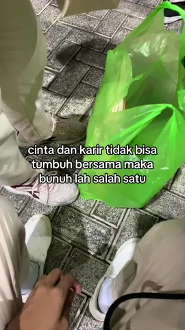 memang kenyataanya seperti itu, semoga nanti keduanya bisa tumbuh bersama 🙂🙌🏻 #fyp #xybca #fyppppppppppppppppppppppp #lagusad🥀 #fyoupage #jatimautocampindonesia #kulipabrik #ngoroindustri #lagujawa 