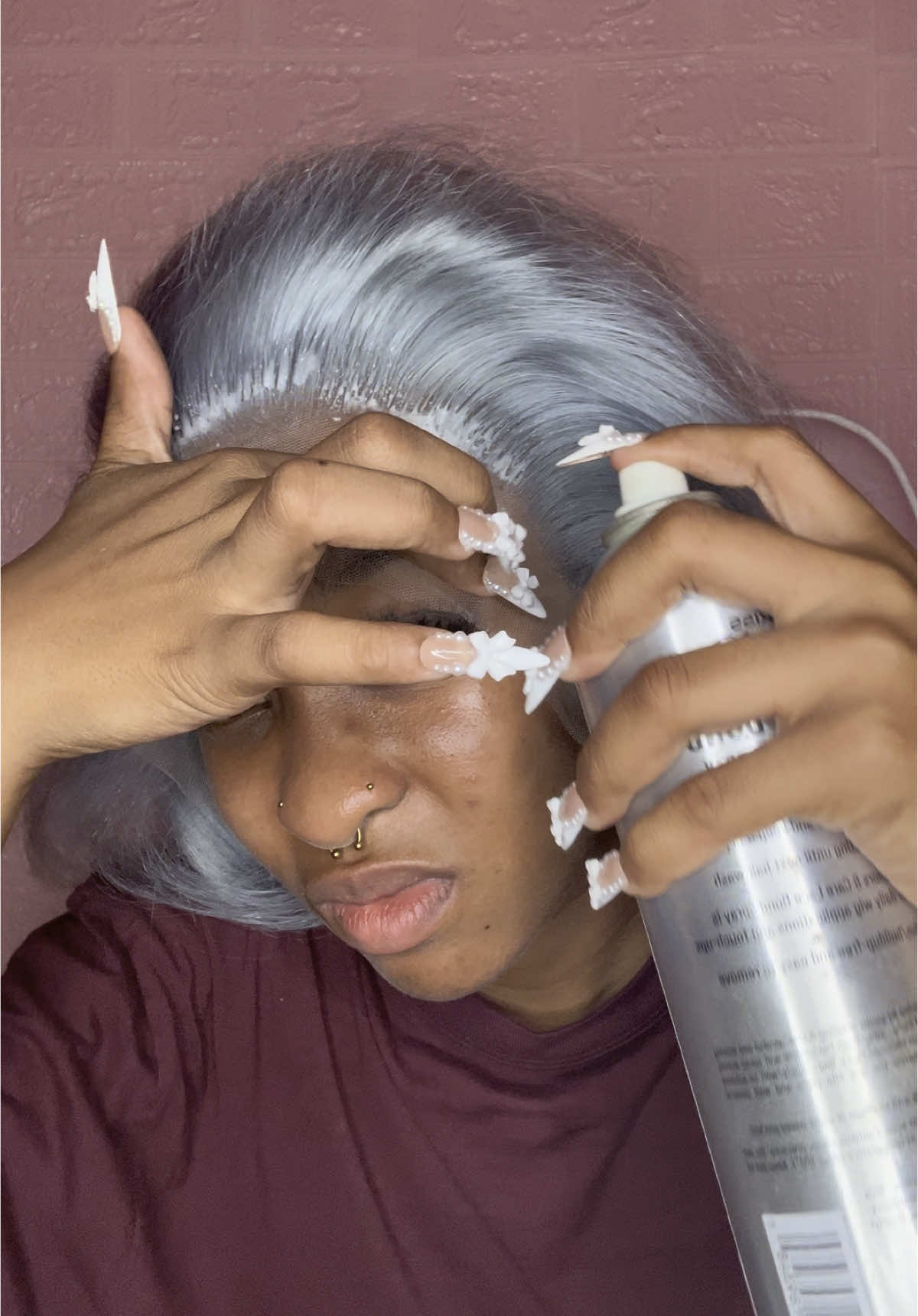 Let’s try a new color guys I’m so excited 🙂‍↔️#wigtok #wiginstall #wiginfluencer #wigs #influencer #installation #installtutorial #wiginstalltutorial #wiginstallation #fyp #613wig #grey #colortransformation #colorcustomizer #greytones #lashes 