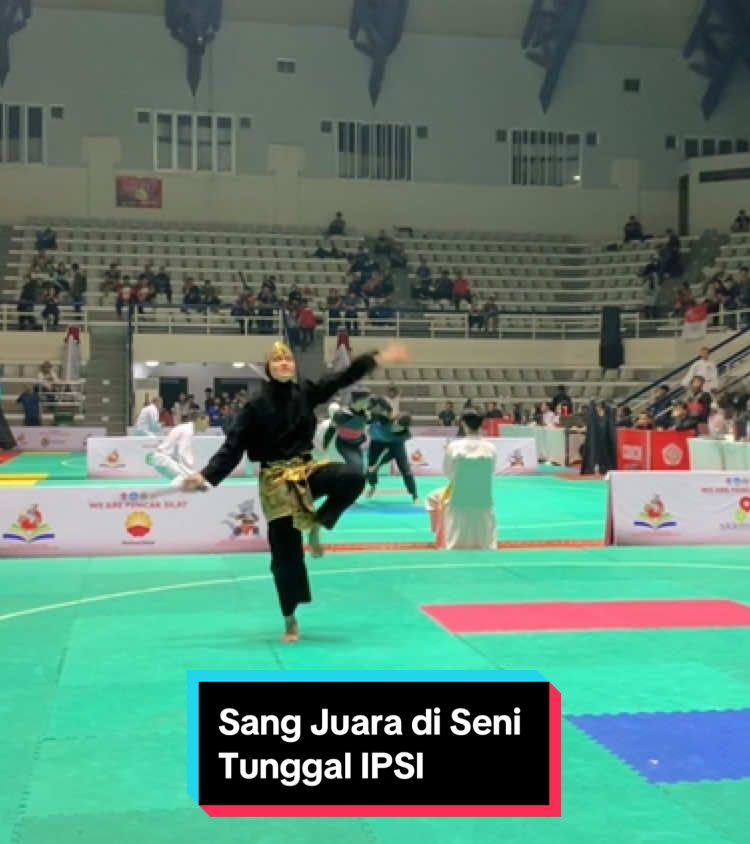 Penampilan Puspa Arum Sari pada 2nd International Indonesia Open Pencak Silat Championship 2024 pada tanggal 12-16 Juli 2024 bertempat di Padepokan Pencak Silat TMII. Puspa menjadi Juara 1 dan Pesilat Terbaik. Performa Puspa Arum Sari dan pencapaian prestasinya di Pencak Silat merupakan salah satu contoh dedikasi, kerja keras, sikap profesional dan sifat yg membumi. Hal ini bisa menjadi contoh dan inspirasi untuk generasi penerusnya bahwa dalam berjuang ada value sebuah proses yang harus di jalani, dikerjakan, dinikmati dan dicintai. Tentunya semua ini juga karena izin Sang Khalik, Allah SWT #silatindonesia  #pencaksilat  #senitradisi  #jurustunggalipsi  #silattradisional  #martialarts  #fypage  #persinasasad  #psht  #puspaarumsari 