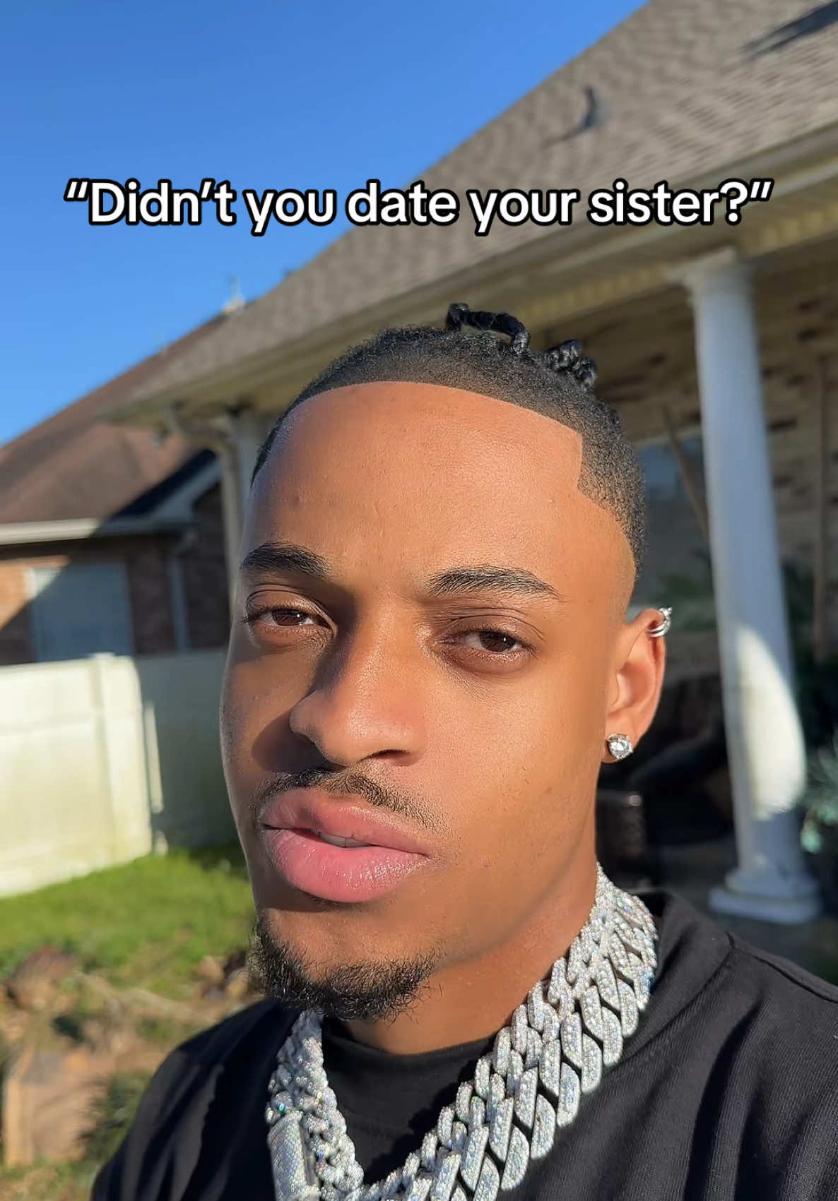 Why yall keep asking that 😭?@Mel 