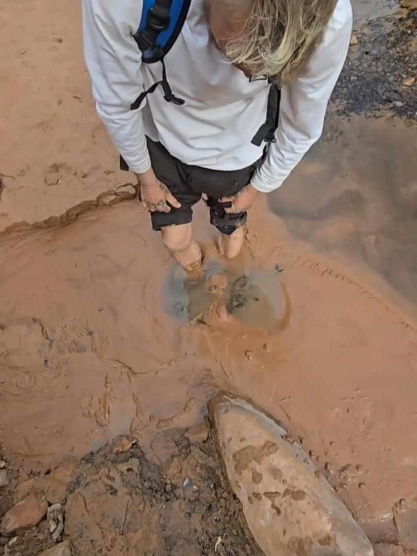 getting myself stuck in some quicksand😄 #quicksand #explore #adventure #nature #wilderness 