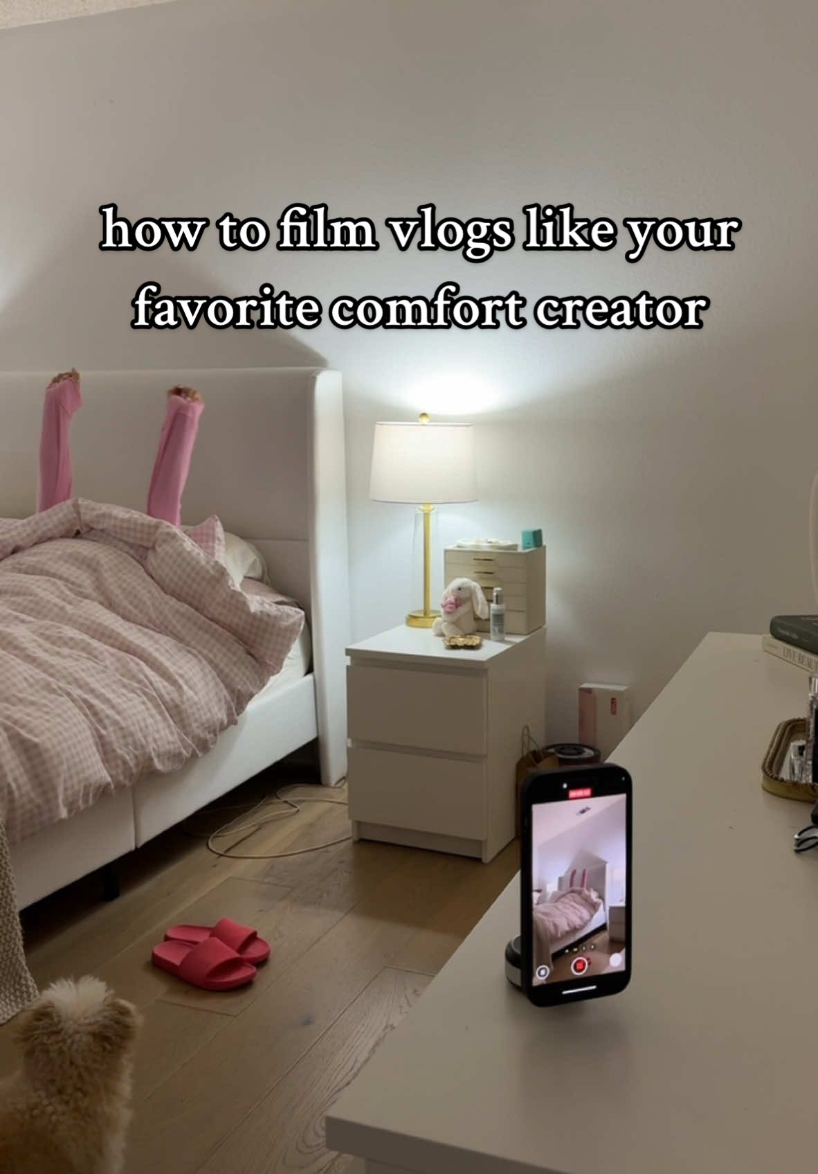 🤳🏽my go-to tool as a content creator to make daily vlogs! This is how I film vlogs like my favorite comfort content creators!  . #creatormusthaves #magnetiphonemount #phonemount #howtofilmdailyvlogs #vloggingtips #sahw 