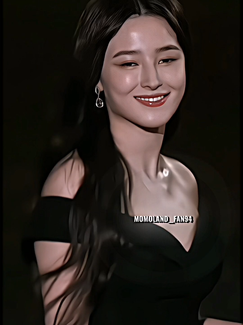 vdo r quality akdom pocha😾#momolad__fan94 #glossy__girl♡ #momoland__fan94 #nancyqueen #nancy #nancymomoland #nancyjewel #beautifulface #mmld 