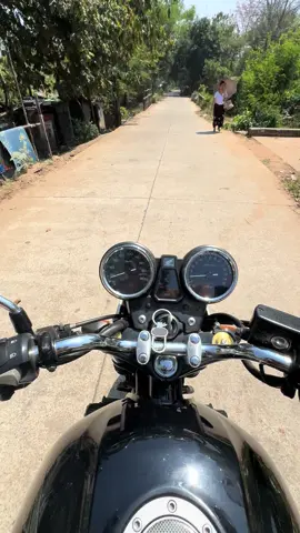 S4 လေး M4တပ်လိုက်မှအရသာတွေ့တာ😮‍💨#foryou #fyp #foryoupage #racing #biker #bigbike #ရောက်ချင်တဲ့နေရာရောက်👌 #ဝါသနာတူညီကိုများအတွက်ပါ #dreambike #myanmartiktok🇲🇲🇲🇲 #cb400sf #honda #s4 #hondacb #tiktok 