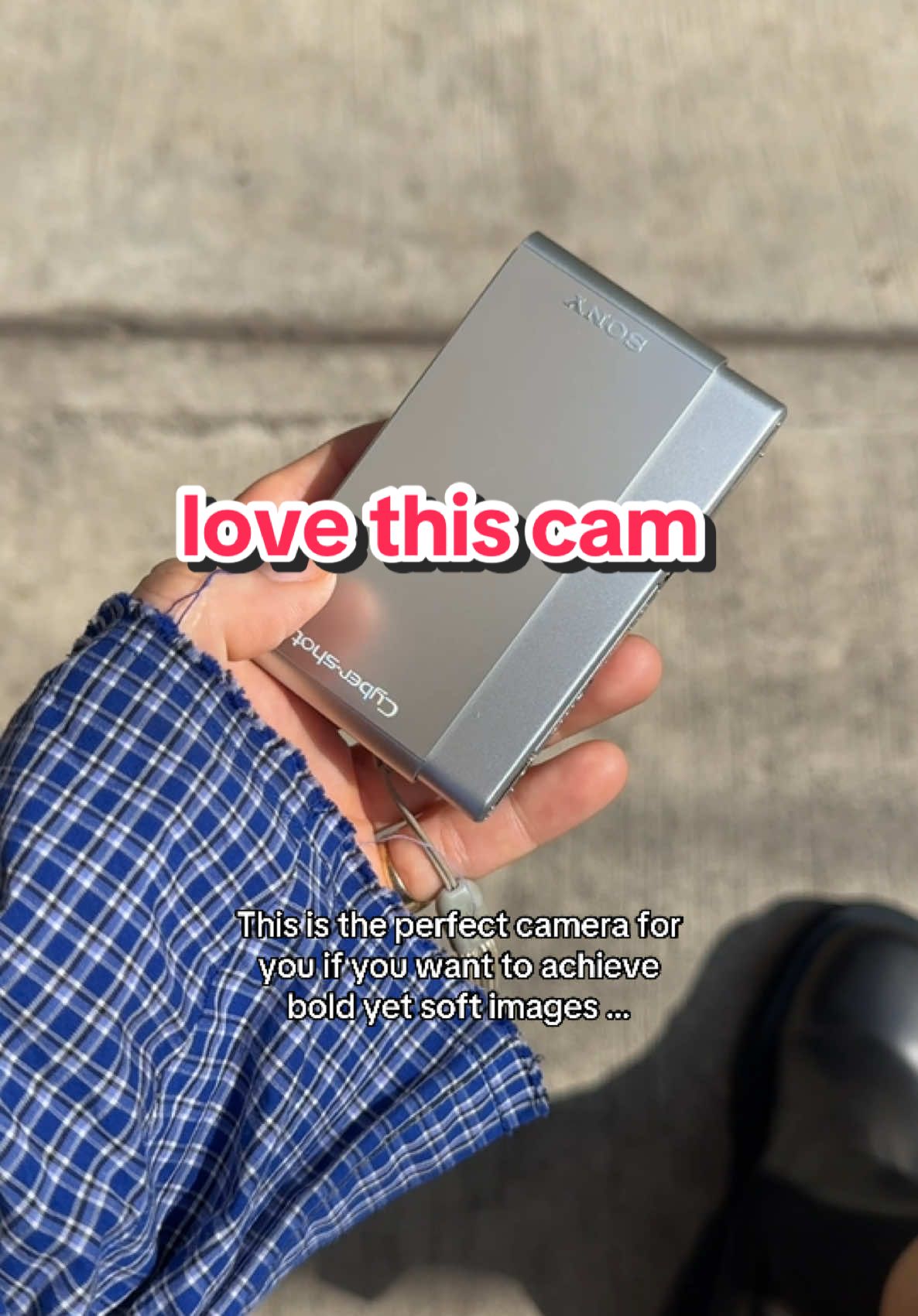 my face never looked this good before 😬 #cam #camera #digicam #sonydigicam #travel #fy #foryou 