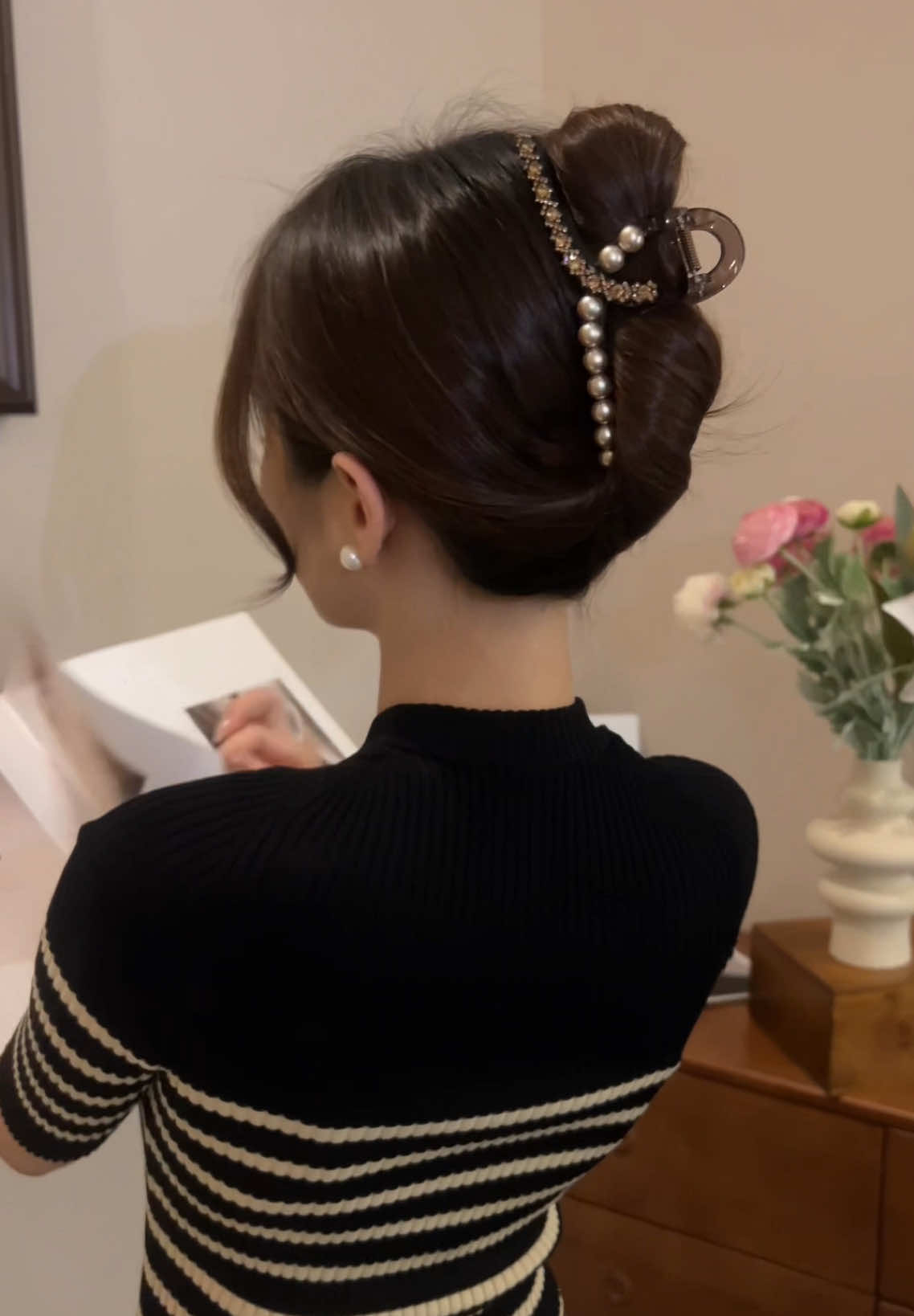 Kẹp tóc ngọc trai tiểu thư #keptocxinh #keptoctieuthu #kẹptoc #keptocsangchanh #LearnOnTikTok #keptoc 