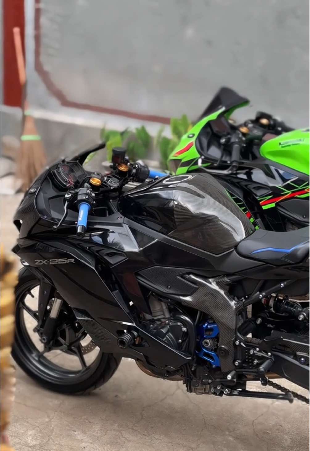 Info ngabuburide🏍️😋#zx25r #zxhitam #fyp 