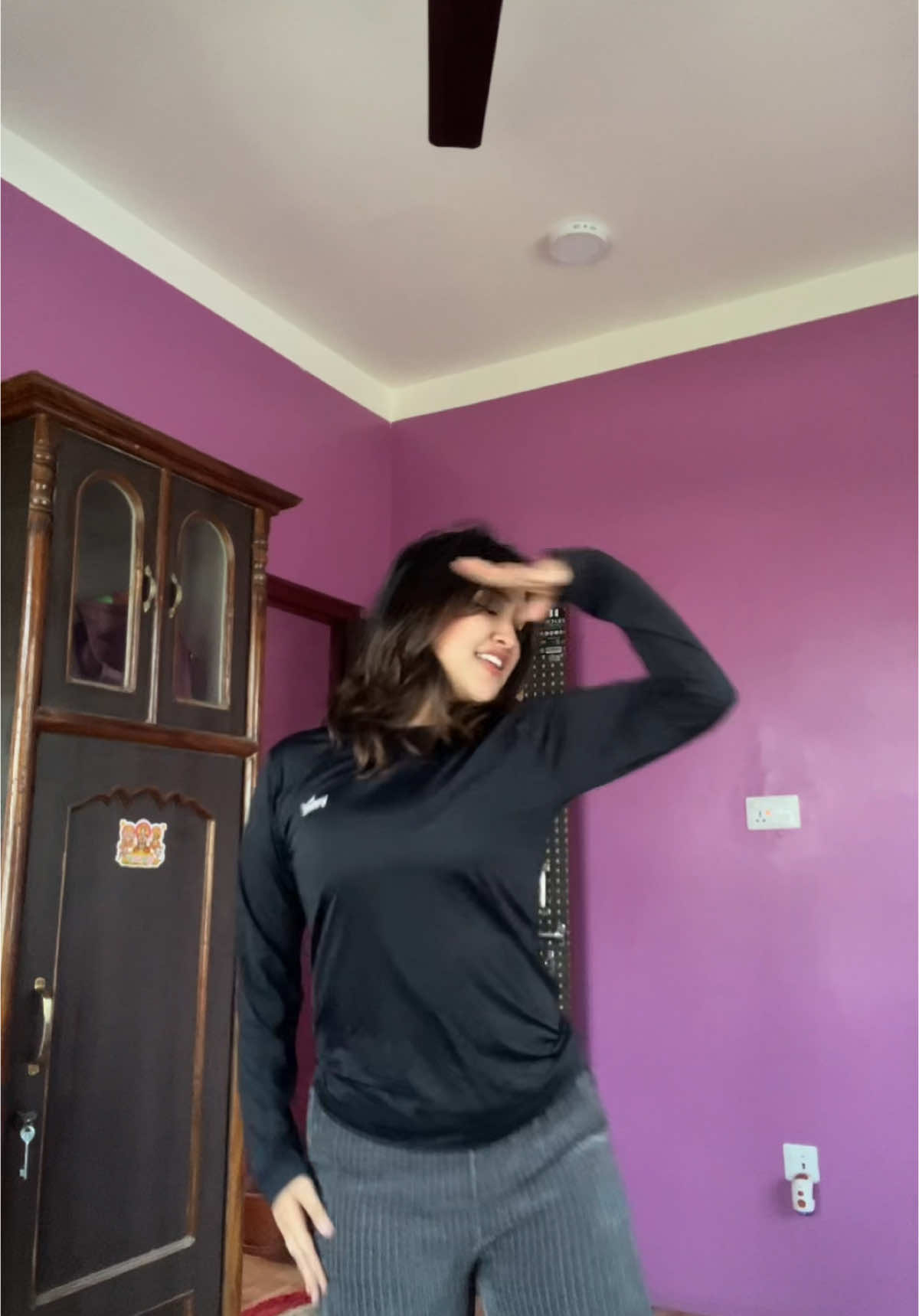 Just because I am home😌#bukhar #dancesong #fyp #dancing #justagirl #trending #trend #goviral #tiktok #nepalitiktok #foryou #creatorsearchinsights 