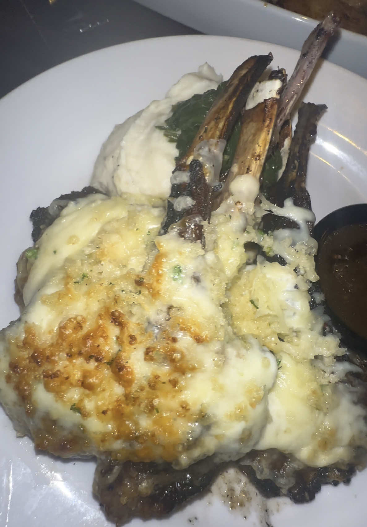 They’re backkkk…my fav time of year parmesan crusted lamb chops! #Foodie #longhorn #fypage #longhornsteakhouse #lambchops 