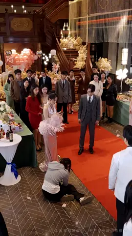 第1集：點擊視頻左下角按鈕看精彩全集#因為一個片段看了整部劇 #好劇推薦 