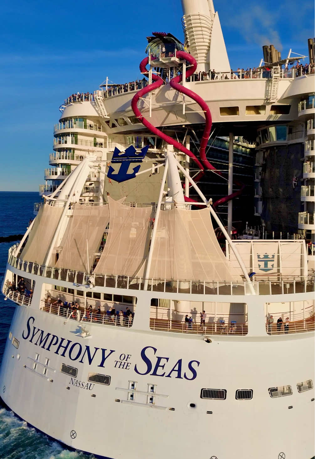 The most beautiful things in life: family and friends together enjoying a cruise vacation 🚢 #cruise #cruiseship #symphonyoftheseas #royalcaribbean #travel #traveltok #vacation #cruisevacation  #creatorsearchinsights @Royal Caribbean 