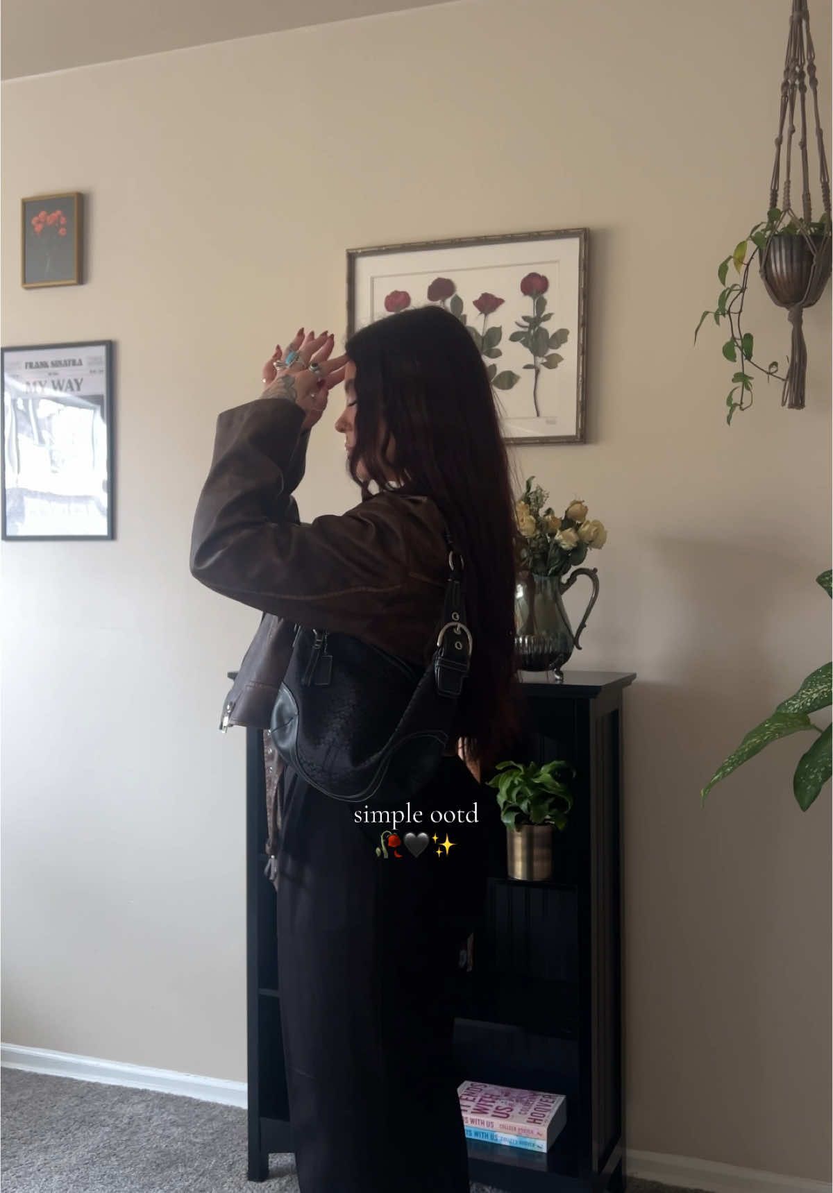 Outfits you don’t have to think about >>>  #OOTD #ootdfashion #ootdinspo #outfit #outfitoftheday #outfitideas #workoutfit #simpleoutfit #simpleoutfitideas 