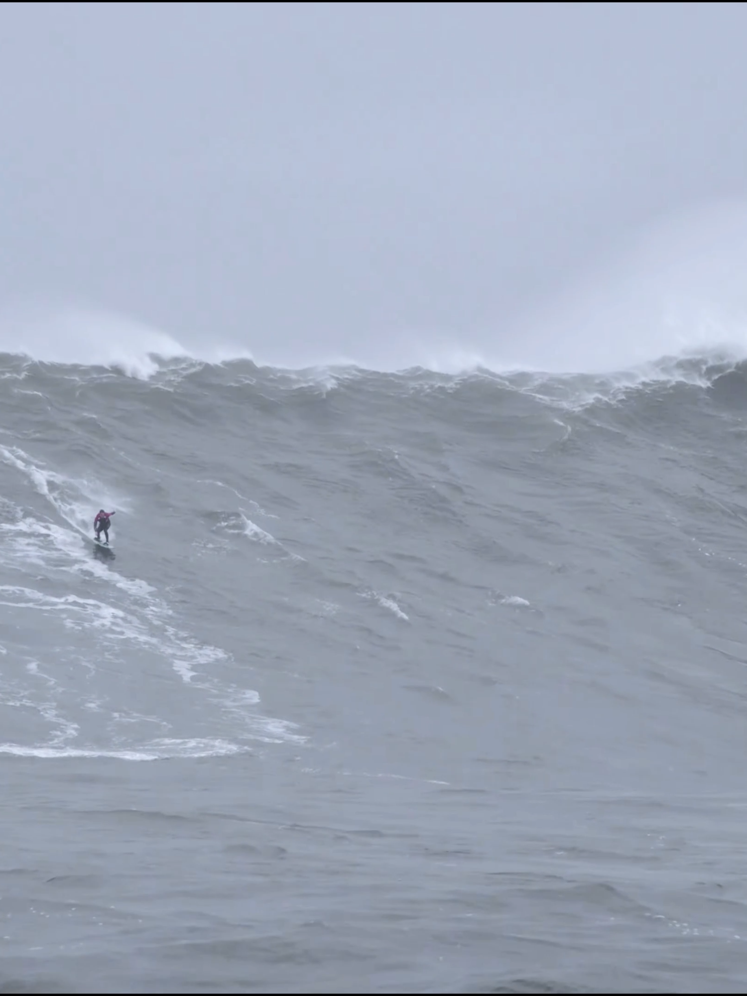 🌊 A sensação que vai além das palavras! 🏄‍♂️🔥