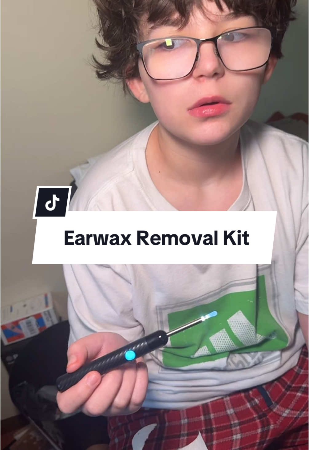 I wanted to hate this thing and I actually love it 😂 #earwaxremoval #earwax #tiktokmademebuyit 