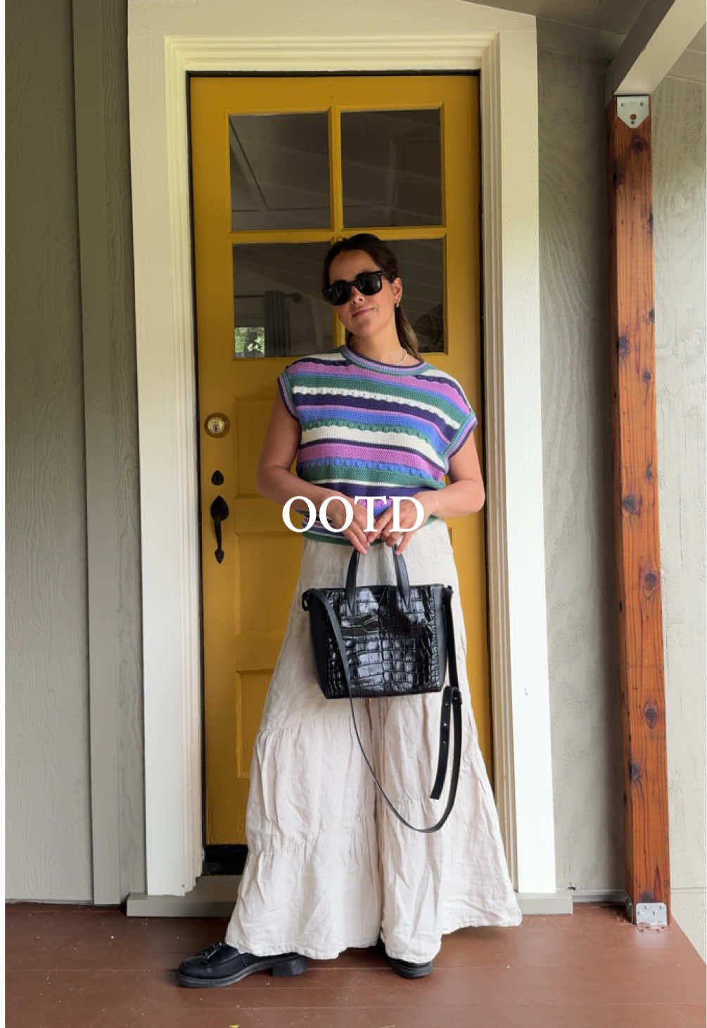 ib: @Anna Gudauskas !!  top: @Marine Layer  pants: thrifted no tag shoes: @Dr. Martens  bag: @vince  glasses: @Ray-Ban  jewelry: @Our Spare Change @alvjewels #OOTD #surfmom #californiastyle 