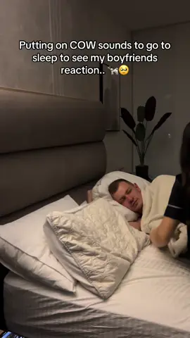 ‘I can’t sleep with this, it’s not relaxing!!’🐄😭😂  #funnyy #couple #relashionship #boyfriend #prank #fyp 