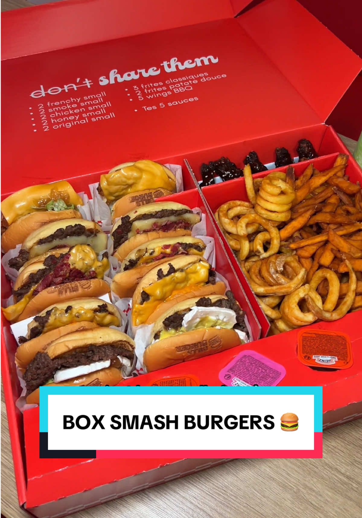 🎁 CONCOURS SMASHS BURGERS 🎁 🍔 Ça vient de sortir : la box à partager de @BILL’S BURGER 🇺🇸 Dedans t’as 10 smash burgers, 3 frites classiques, 2 frites patate douce, 5 wings et 5 boissons   ✨ Offre spéciale : 10 churros offerts pour l’achat d’une box pendant le ramadan  📍 BILLS BURGER  - 16 rue Les Halles, 75001 Paris - 35 rue Benoit Malon, 92150 Suresnes - 117 rue Thiers, 92100 Boulogne Billancourt - 8 rue des Cahouettes, 93360 Neuilly Plaisance - 80 avenue de Livry, 93270 Sevran - 27 avenue Anatole France, 94400 Vitry sur Seine - 21 rue de Lagny, 94300 Vincennes  - 21 rue Saint Aspais, 77000 Melun - 93 bis avenue du général de gaulle, 77340 Pontault Combault - 188 rue Faubourg Saint Nicolas, 77100 Meaux  — #smashburger #halal #restohalal #box #bonplab #Ramadan #billsburger #sortiesparis #paris 